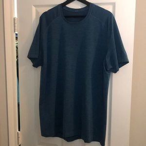 Lululemon metal vent tech short sleeve size XL